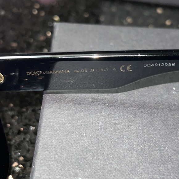 Dolce & Gabbana sunglasses - Picture 16 of 17